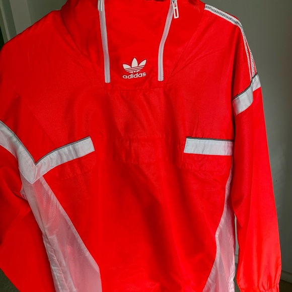 Adidas Reflective Windbreaker - Picture 9 of 10